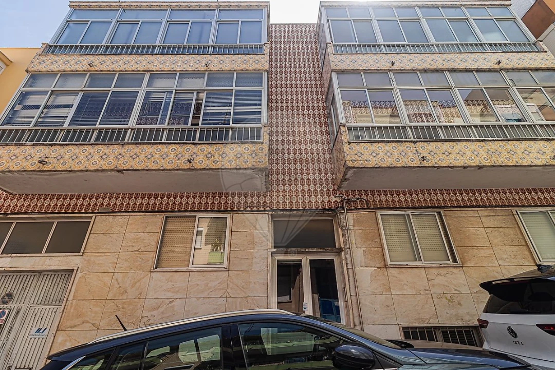 Apartamento T2 para Venda em Venteira Foto 18