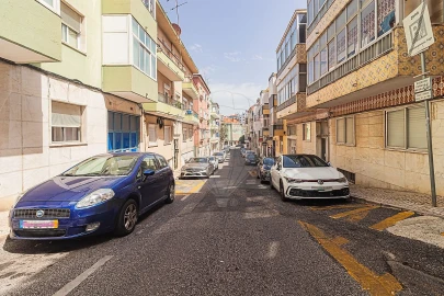 Apartamento T2 para Venda em Venteira