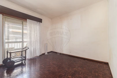 Apartamento T2 para Venda em Venteira