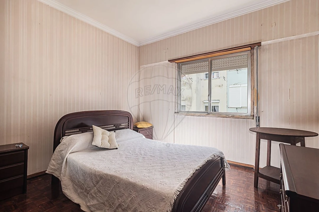Apartamento T2 para Venda em Venteira Foto 25