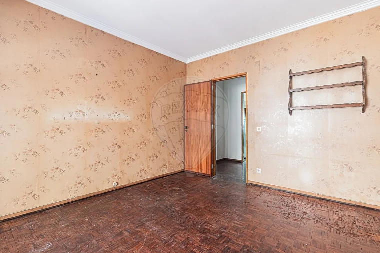 Apartamento T2 para Venda em Venteira Foto 12