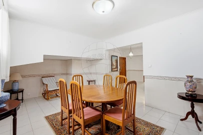 Apartamento T2 para Venda em Rio de Mouro