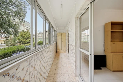 Apartamento T2 para Venda em Rio de Mouro