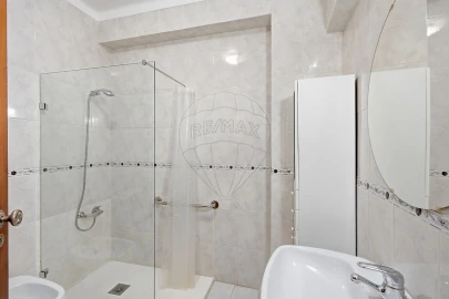 Apartamento T2 para Venda em Rio de Mouro