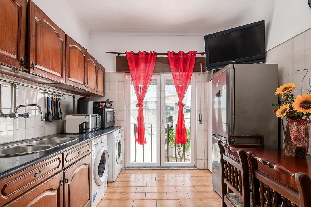 Apartamento T2 para Venda em Pinhal Novo Foto 22