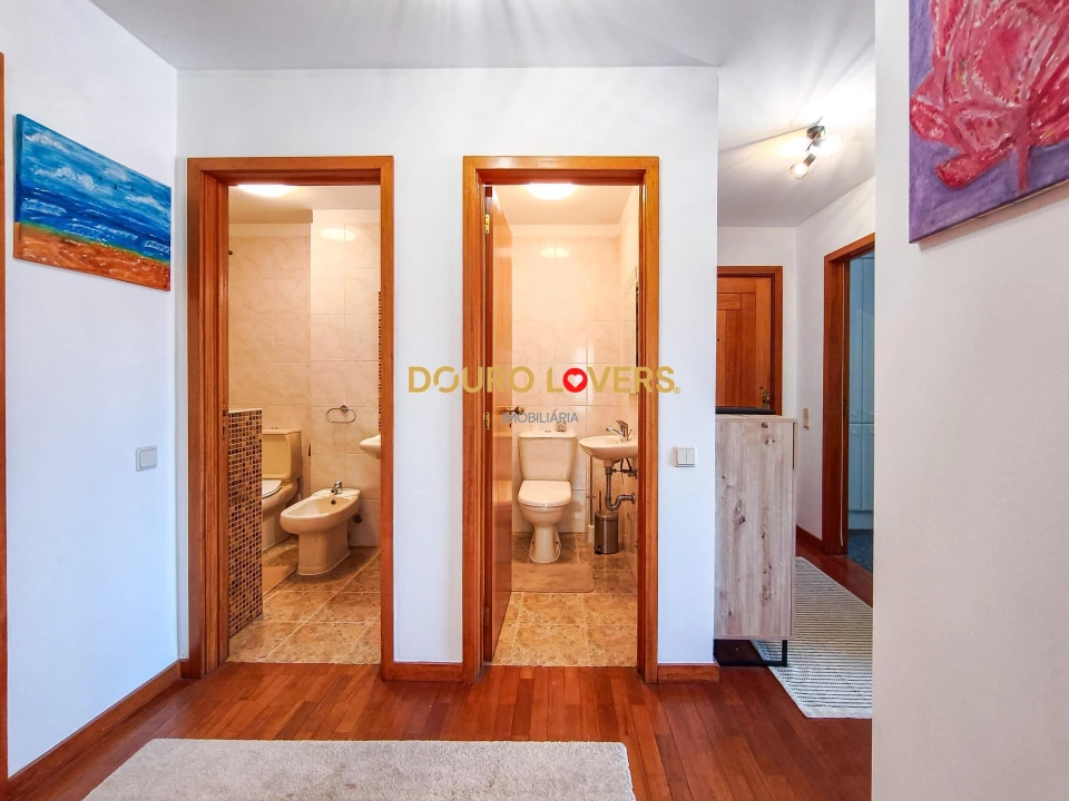 Apartamento T2 para Venda em Ramalde Foto 25