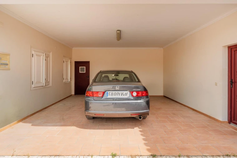 Moradia T4 para Venda em Alcanhões Foto 19