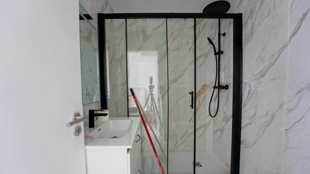 Apartamento T3 para Venda em Póvoa de Santa Iria e Forte da Casa Foto 18