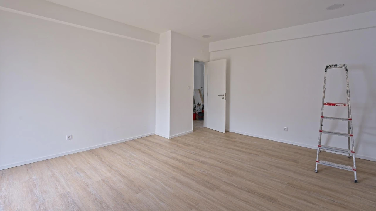 Apartamento T3 para Venda em Póvoa de Santa Iria e Forte da Casa Foto 20