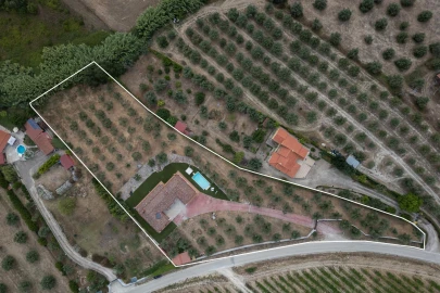 Moradia T4 para Venda em Alcanhões