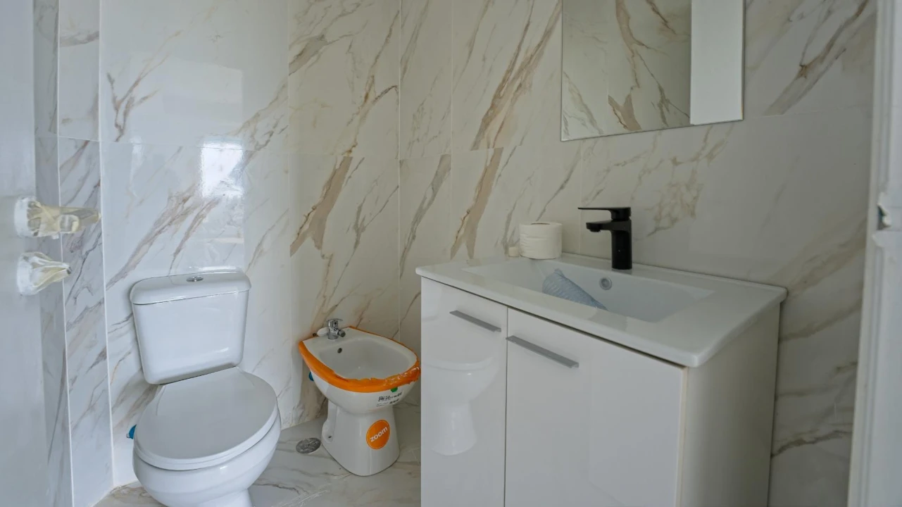 Apartamento T3 para Venda em Póvoa de Santa Iria e Forte da Casa Foto 17