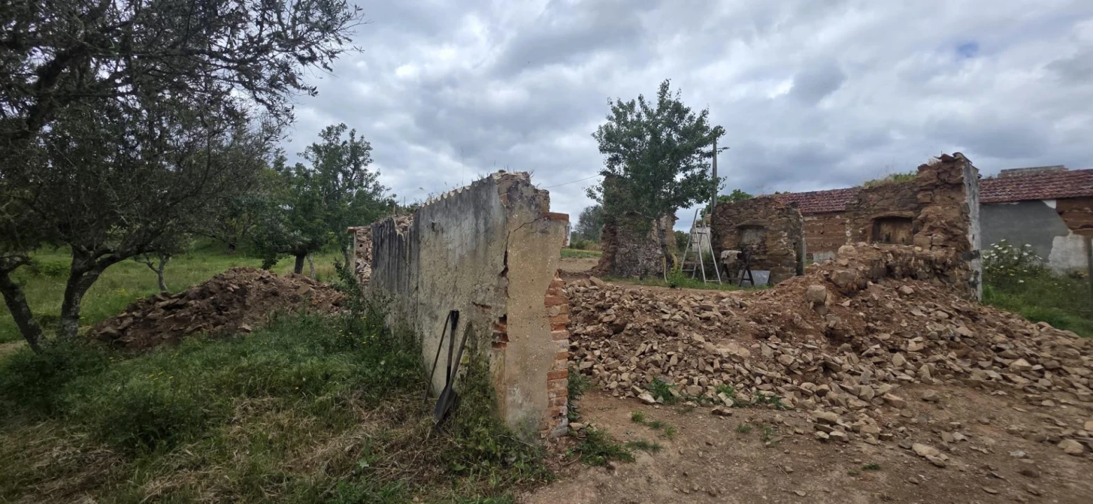 Moradia T1 para Venda em Grândola e Santa Margarida da Serra Foto 2