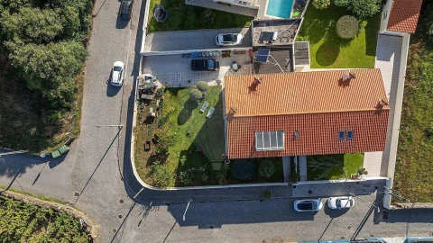 Moradia T5 para Venda em Agrela e Serafão
