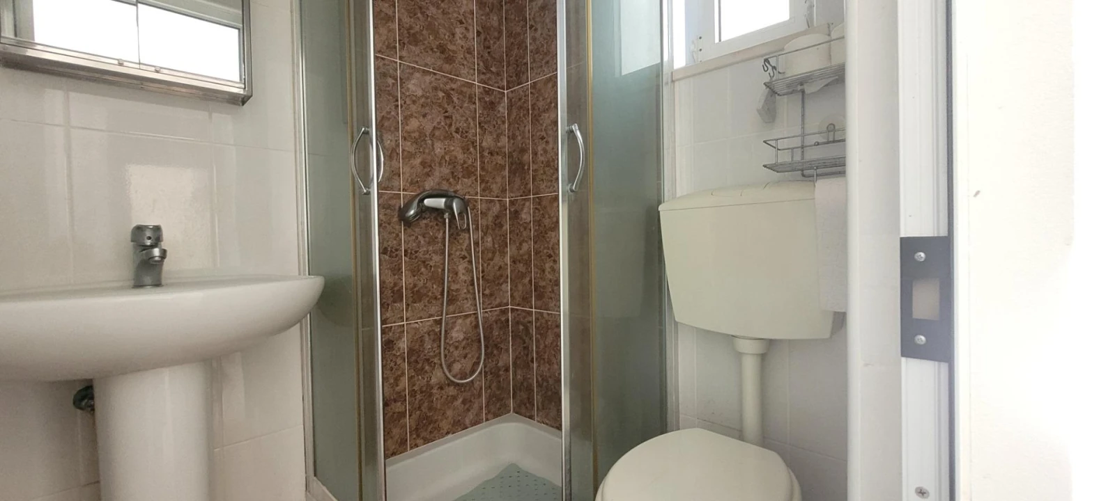 Moradia T2 para Venda em Lavos Foto 16