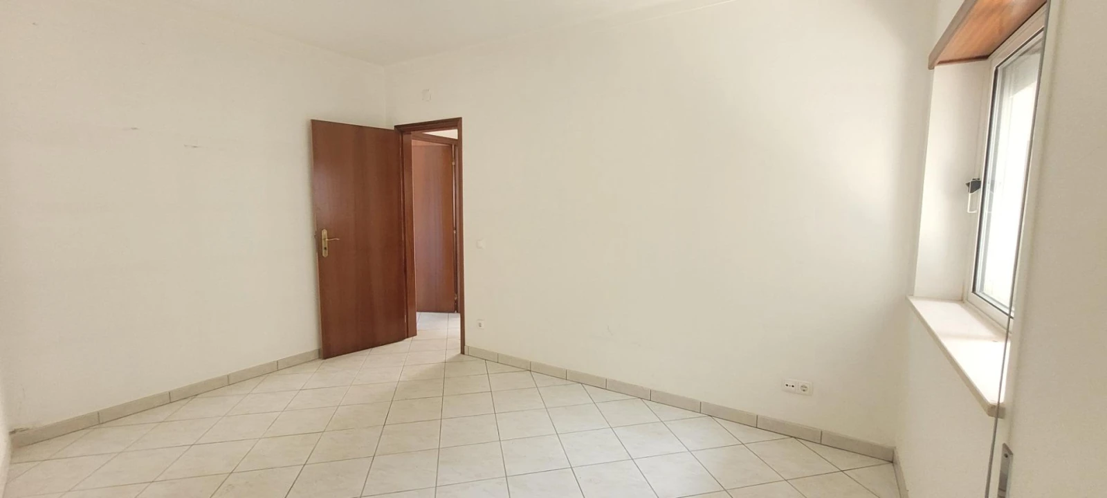 Moradia T2 para Venda em Lavos Foto 22