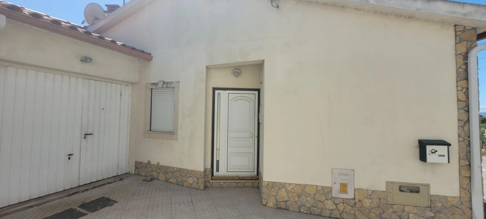 Moradia T2 para Venda em Lavos Foto 3
