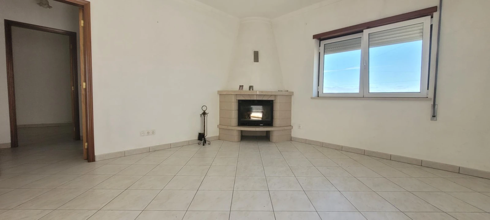 Moradia T2 para Venda em Lavos Foto 7