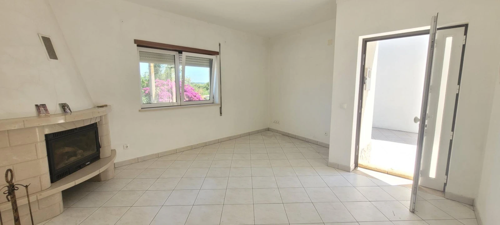 Moradia T2 para Venda em Lavos Foto 9