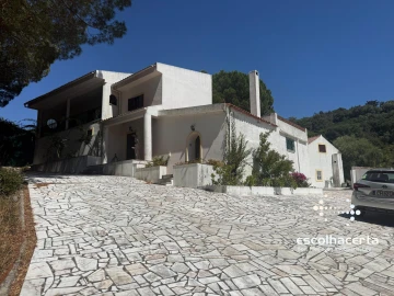Moradia T5 para Venda em Quinta do Anjo