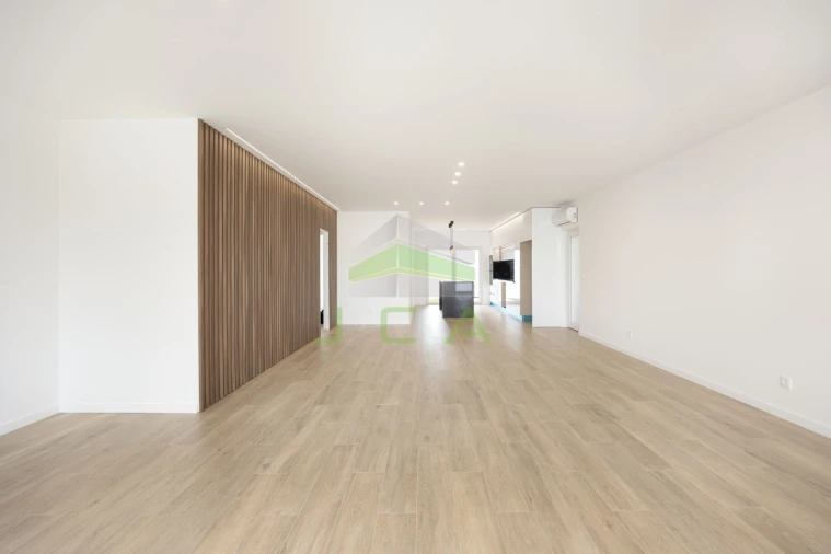 Moradia T4 para Venda em Santa Eufémia e Boa Vista Foto 15