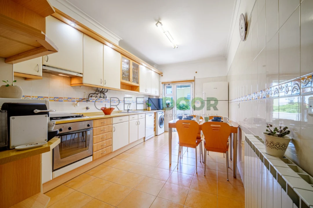 Apartamento T3 para Venda em Amora Foto 6