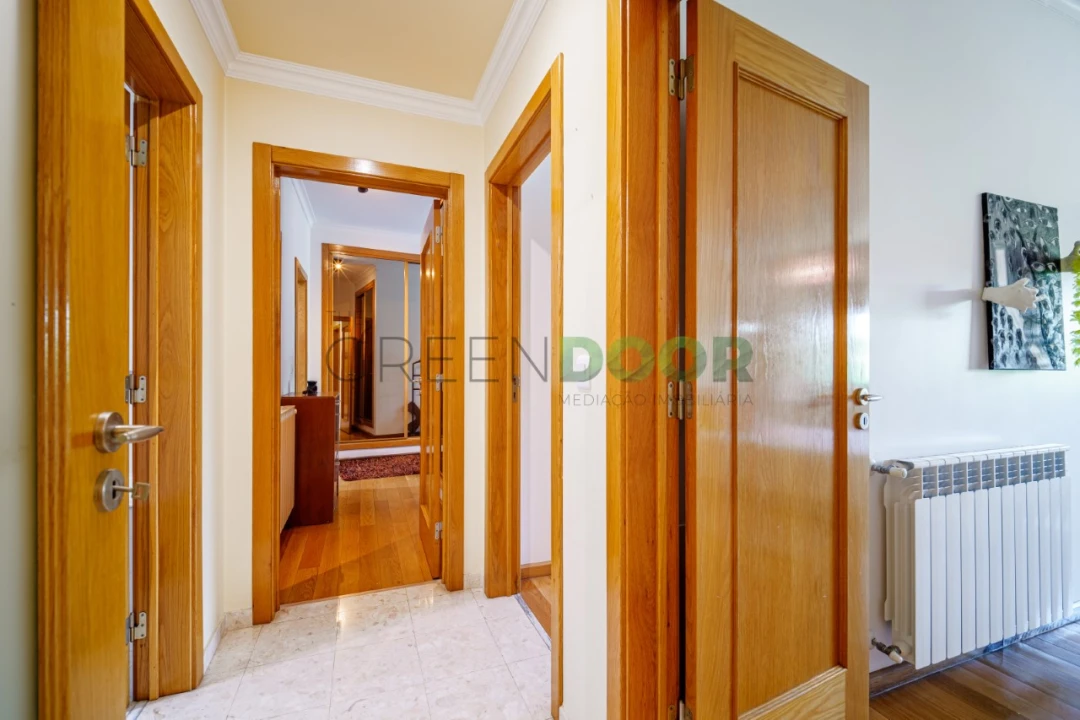 Apartamento T3 para Venda em Amora Foto 13