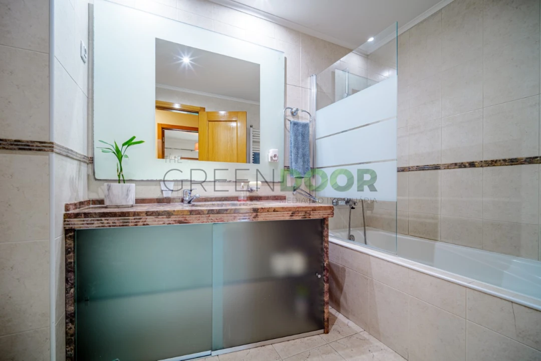 Apartamento T3 para Venda em Amora Foto 16