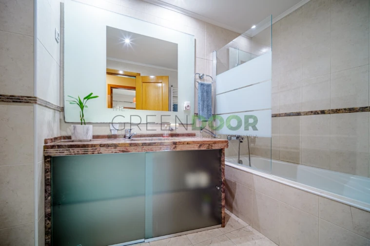 Apartamento T3 para Venda em Amora Foto 16