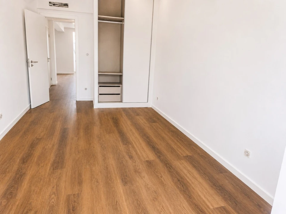 Apartamento T2 para Venda em Venteira Foto 8