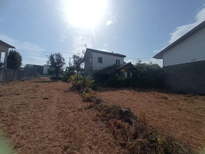 Moradia T2 para Venda em Campo Foto 5