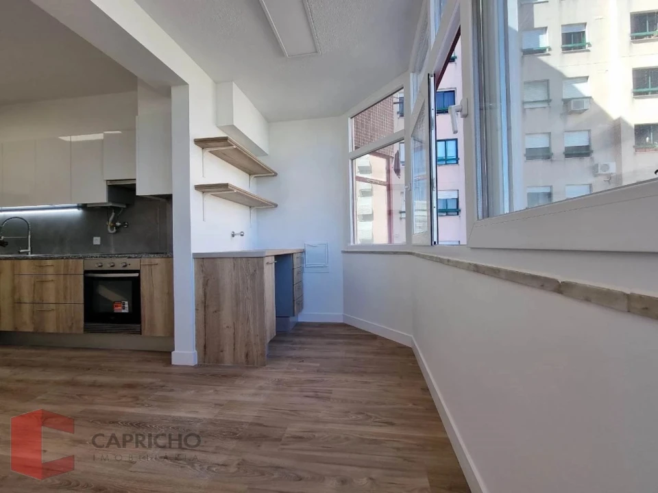 Apartamento T3 para Venda em São Domingos de Benfica Foto 13