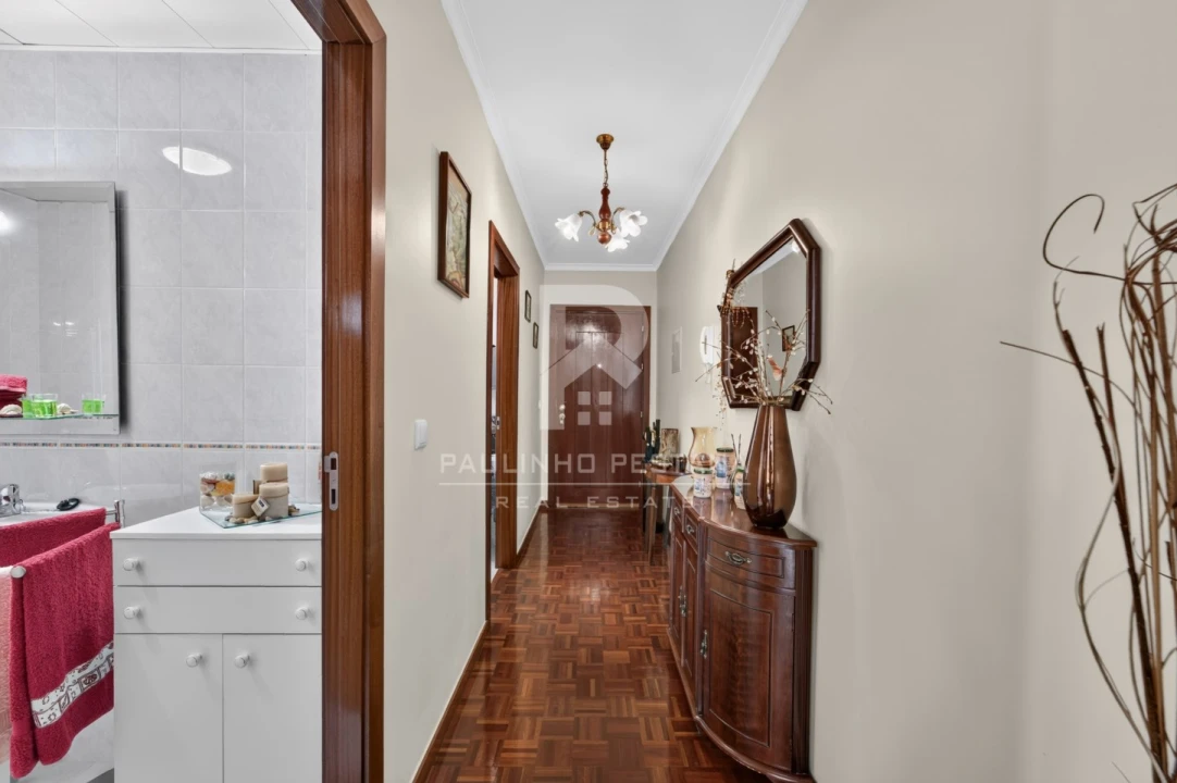 Apartamento T3 para Venda em Santo Antonio Foto 11