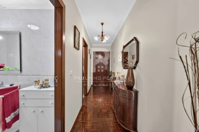 Apartamento T3 para Venda em Santo Antonio
