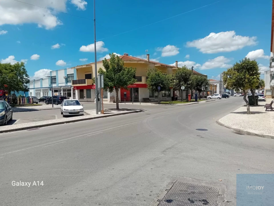 Apartamento T2 para Venda em Marinhais Foto 30