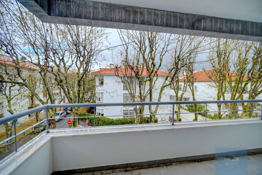 Apartamento T3 para Venda em Carcavelos e Parede Foto 6