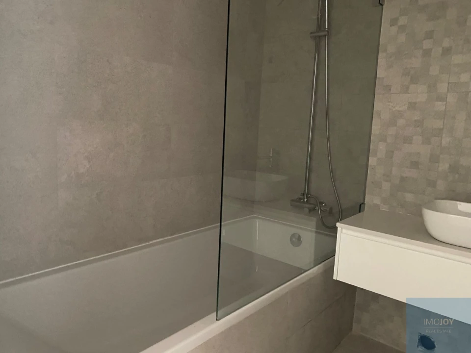 Apartamento T4 para Venda em Almada, Cova da Piedade, Pragal e Cacilhas Foto 26