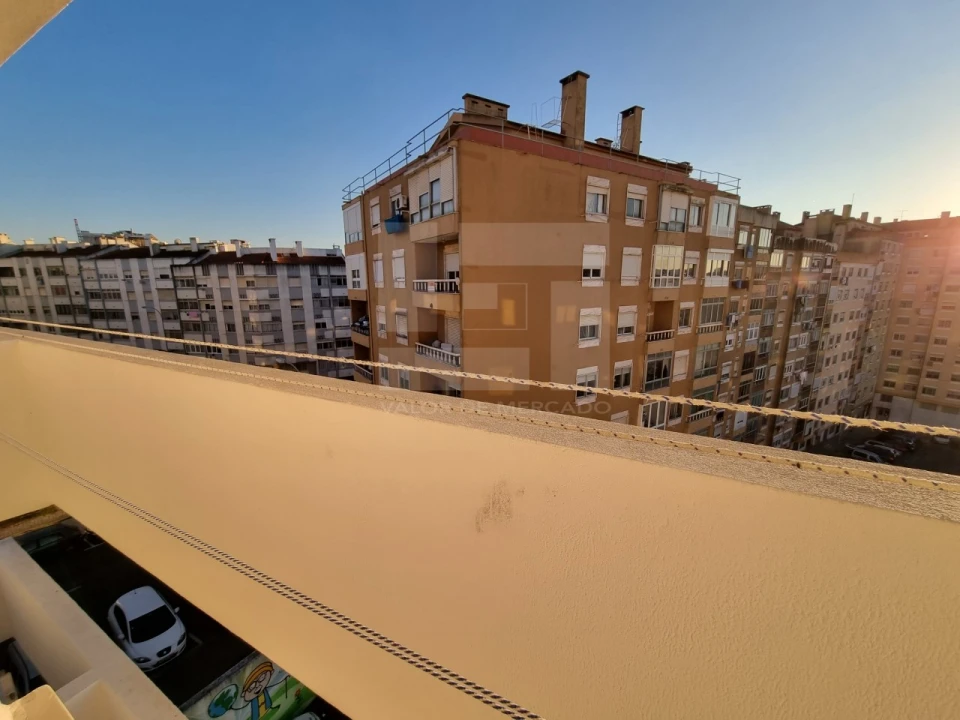 Apartamento T2 para Venda em Mina de Água Foto 11