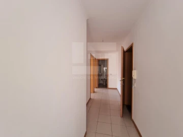 Apartamento T2 para Venda em Mina de Água