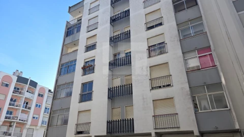 Apartamento T3 para Venda em Rio de Mouro