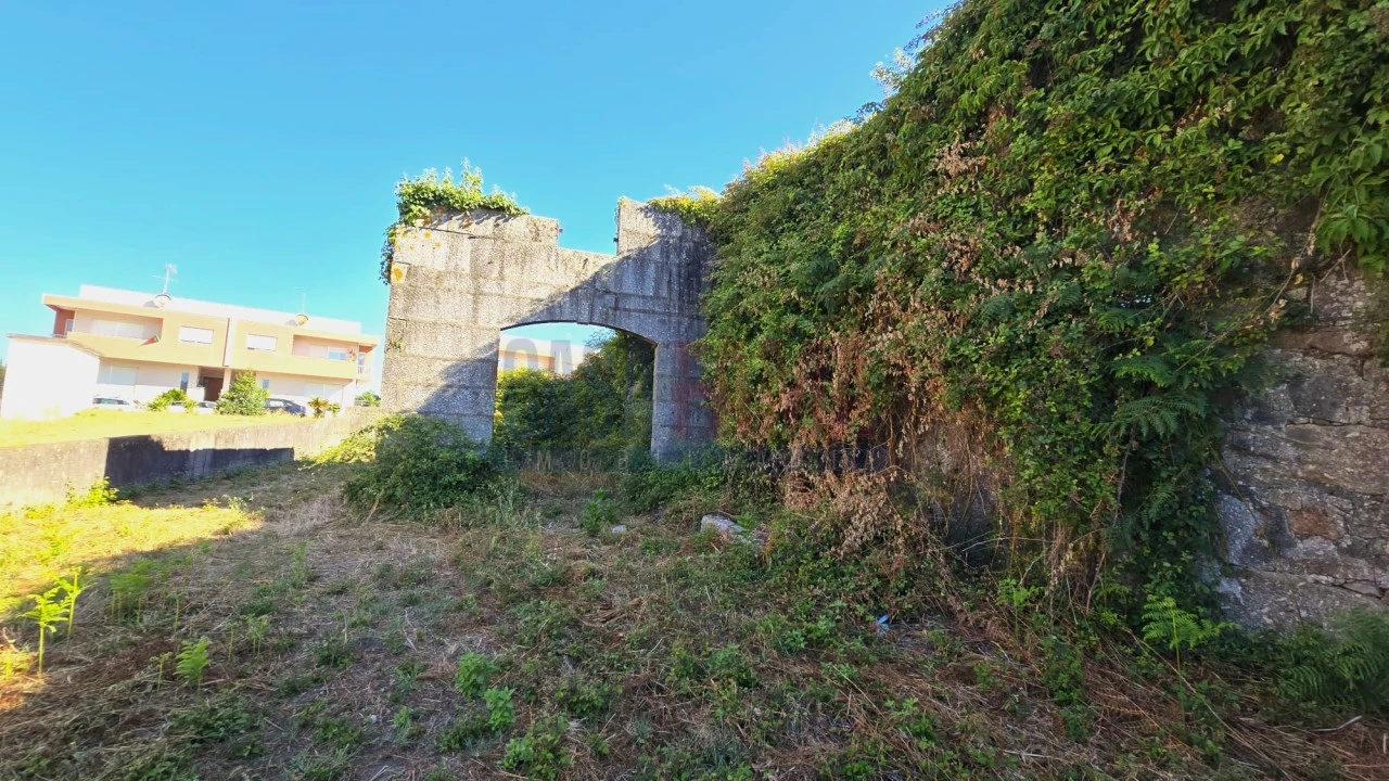 Quinta para Venda em Landim Foto 1