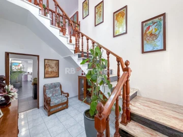 Moradia T3 para Venda em Comenda