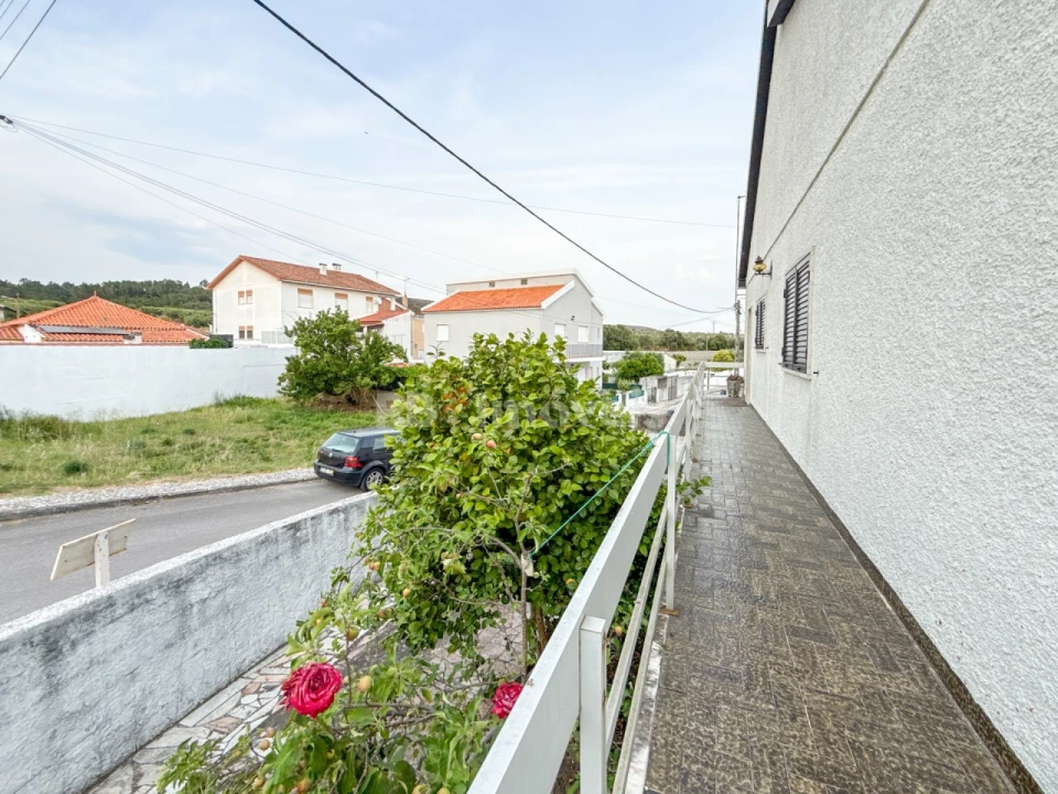 Moradia T3 para Venda em Vila Nova da Barquinha Foto 35