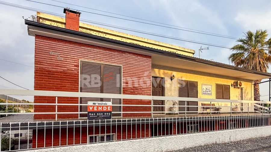 Moradia T3 para Venda em Vila Nova da Barquinha