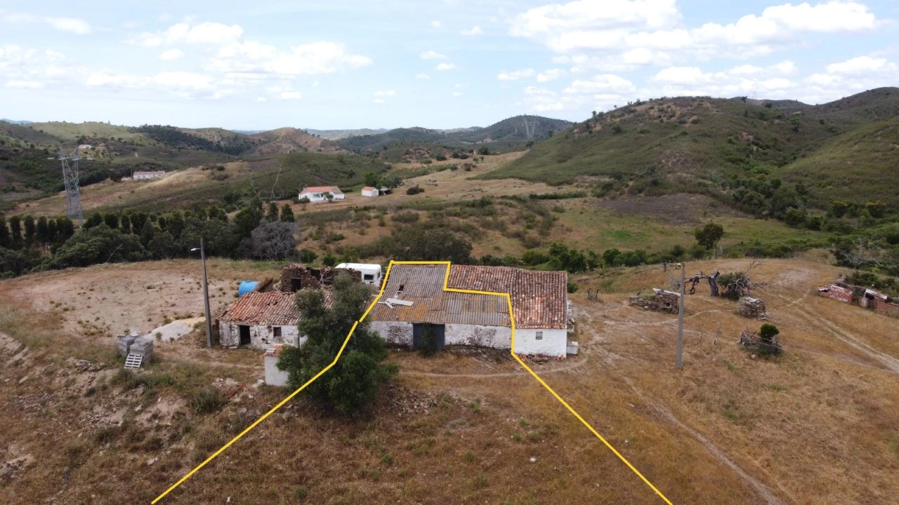 Quinta T2 para Venda em São Bartolomeu de Messines Planta 3