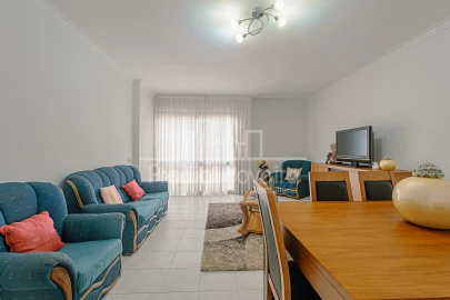 Apartamento T2 para Venda em Aver-O-Mar, Amorim e Terroso