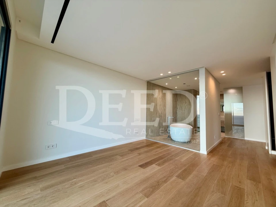 Apartamento T4 para Venda em São Martinho Foto 25