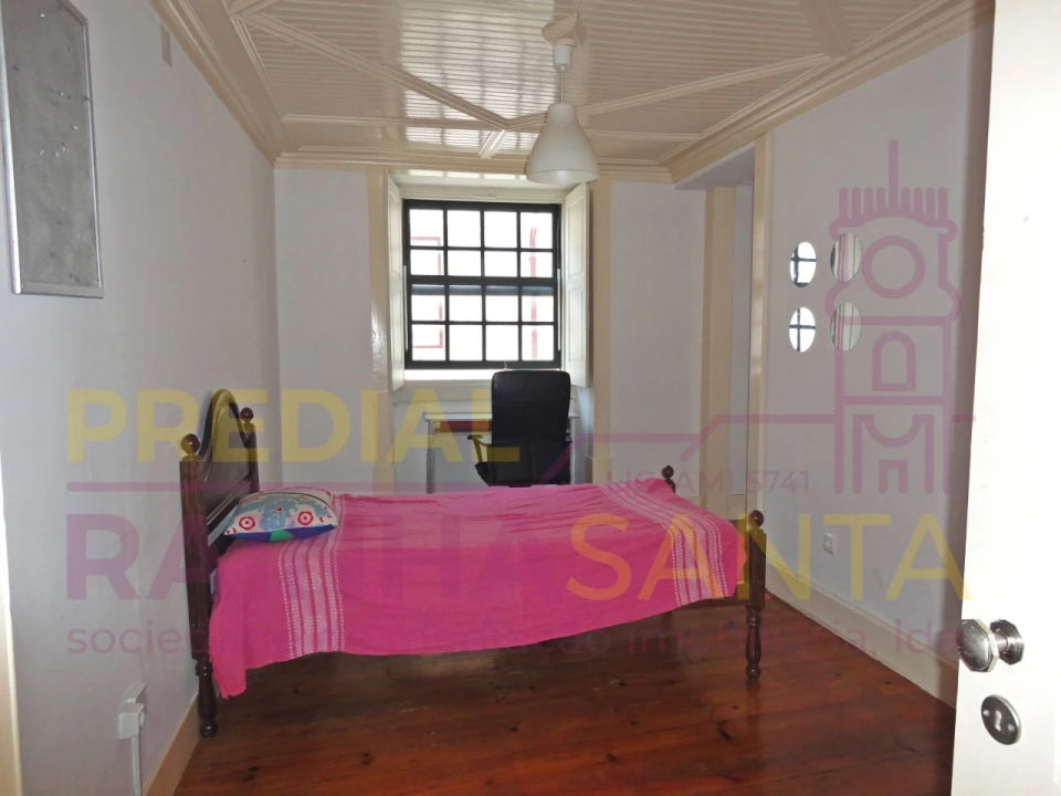 Quarto para Arrendamento em Sé Nova, Santa Cruz, Almedina e São Bartolomeu Foto 1