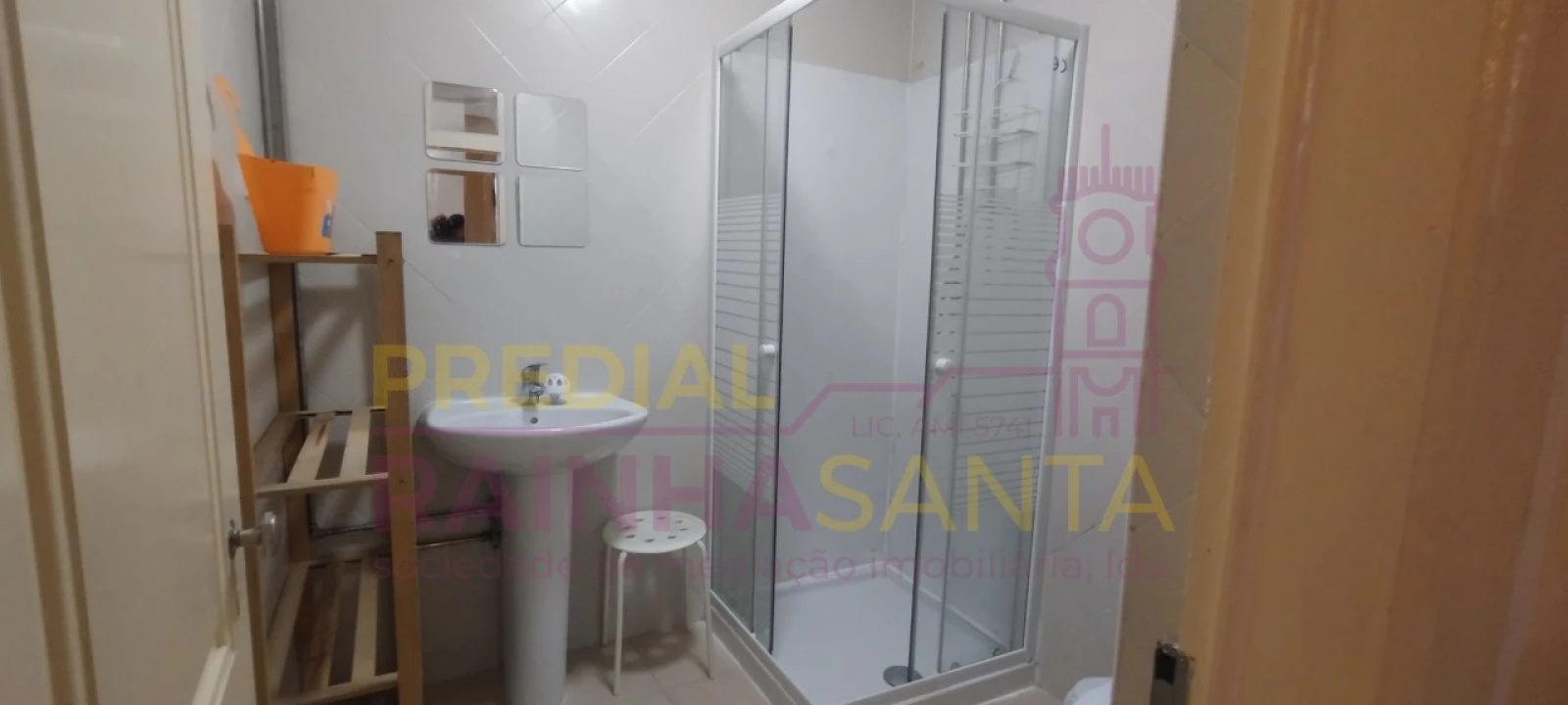 Quarto para Arrendamento em Sé Nova, Santa Cruz, Almedina e São Bartolomeu Foto 14