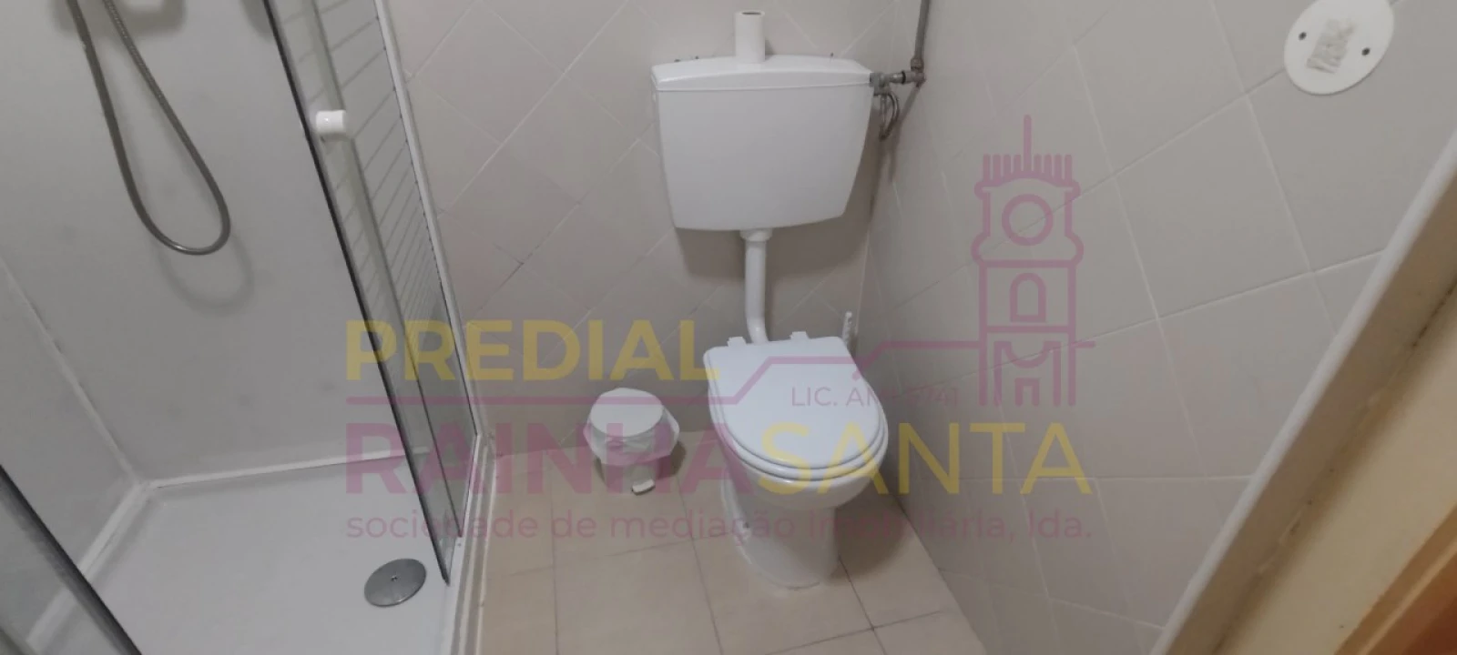 Quarto para Arrendamento em Sé Nova, Santa Cruz, Almedina e São Bartolomeu Foto 15