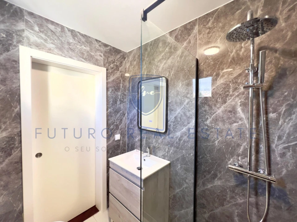Apartamento T3 para Venda em Funchal (São Pedro) Foto 23